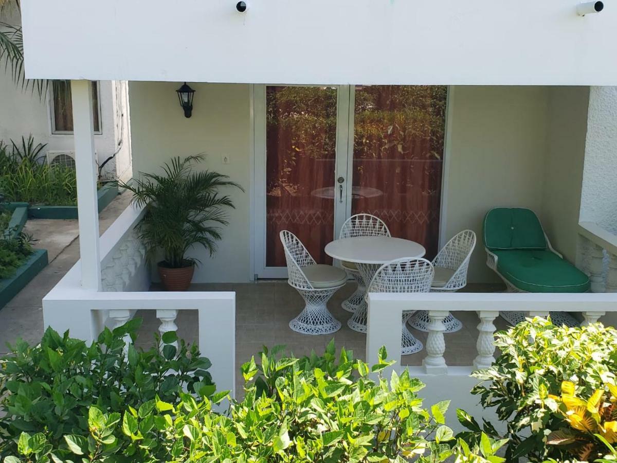 Negril Beach Club Condos Exterior foto